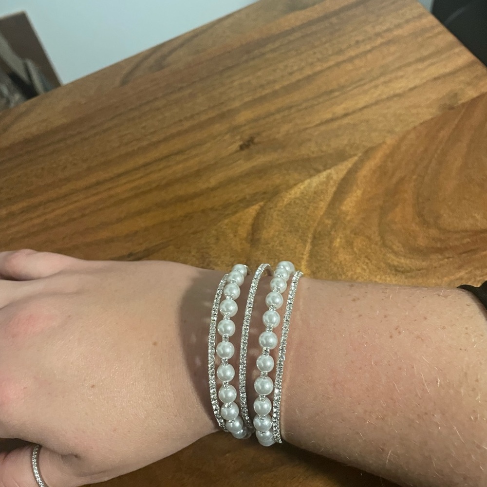 Bracelet - Picture 3 of 3